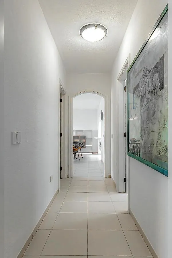 Spacious 2 Bedroom Apartment Tenerife South Costa Adeje