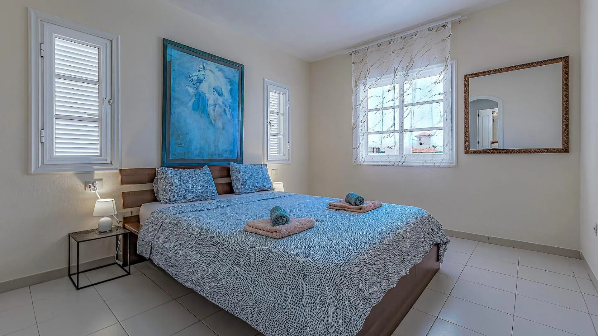 Spacious 2 Bedroom Apartment Tenerife South Costa Adeje  Spain